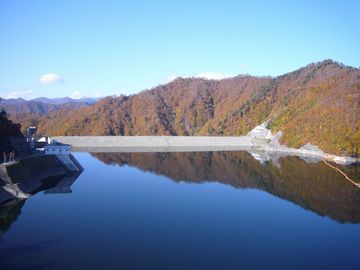 奈良俣ダム(ならまた湖)