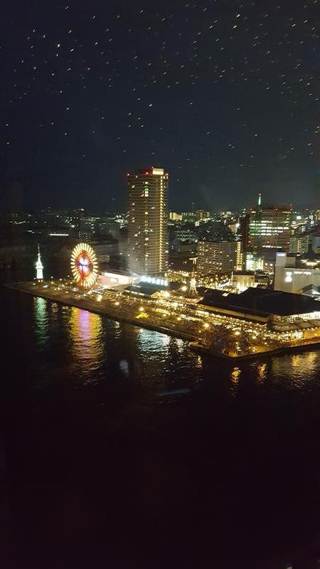 神戸港の夕暮れ