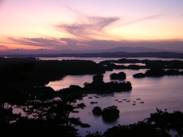 高貴なむらさき色の松島湾 ＲepliＣarさん