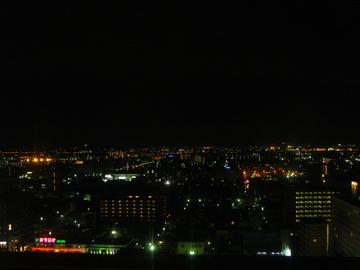 屋上展望台から南区を望む夜景。 massa00076さん