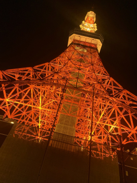 夜のライトアップが素敵な　東京タワー 趣味はドライブ、釣りさん