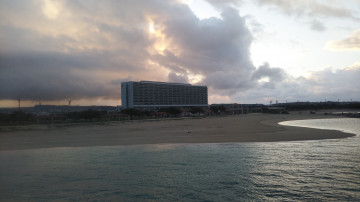 海辺のホテル さん