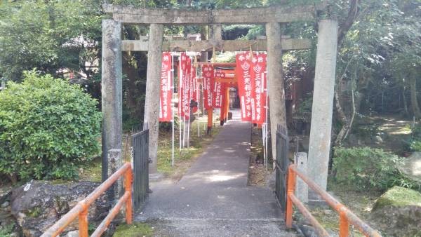 入り口の鳥居