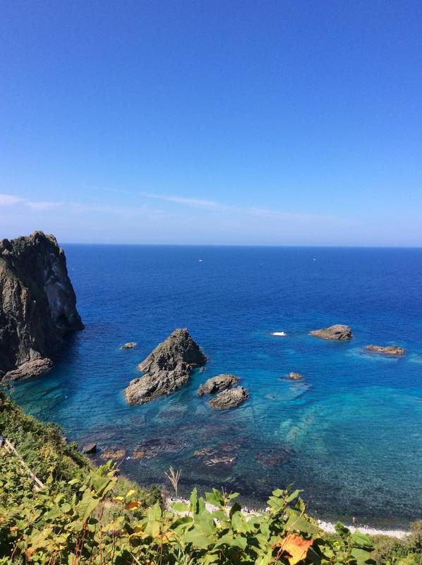 北海道の短い夏、島武意海岸