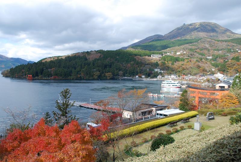 箱根錦秋-芦ノ湖