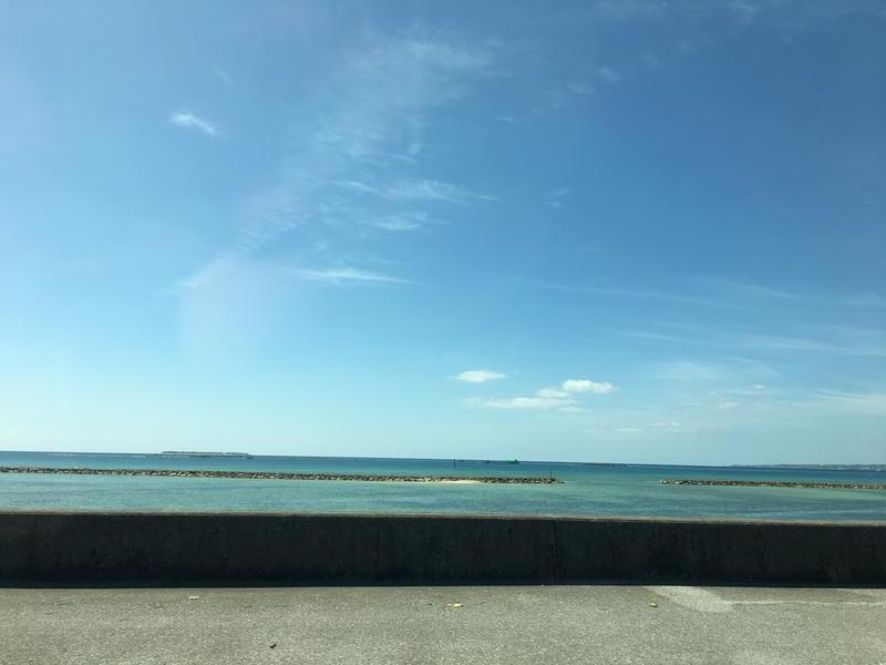 沖縄での車窓から