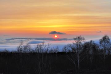 望岳台から望む雲海へ沈む夕陽 kenken4331さん