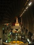京都駅ビル内にそびえるクリスマスツリー★。