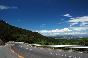 ２車線の快走路 「Grand Touring Japan」さん