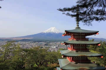 五重塔と富士山 よっしー738さん
