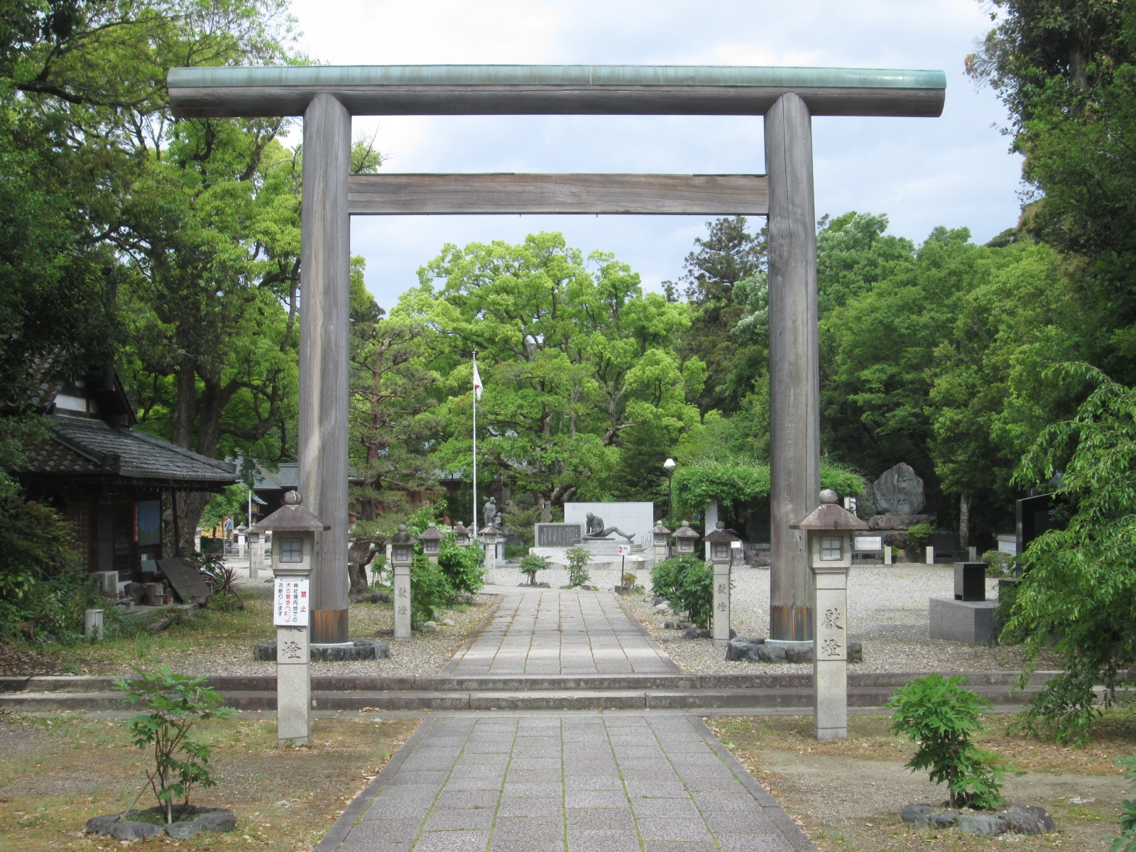 滋賀県護国神社 しがけんごこくじんじゃ 滋賀県 の口コミ アクセス情報 地図 日産ドライブナビ