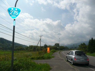 日本一の蕎麦畑を走る道（国道275号）