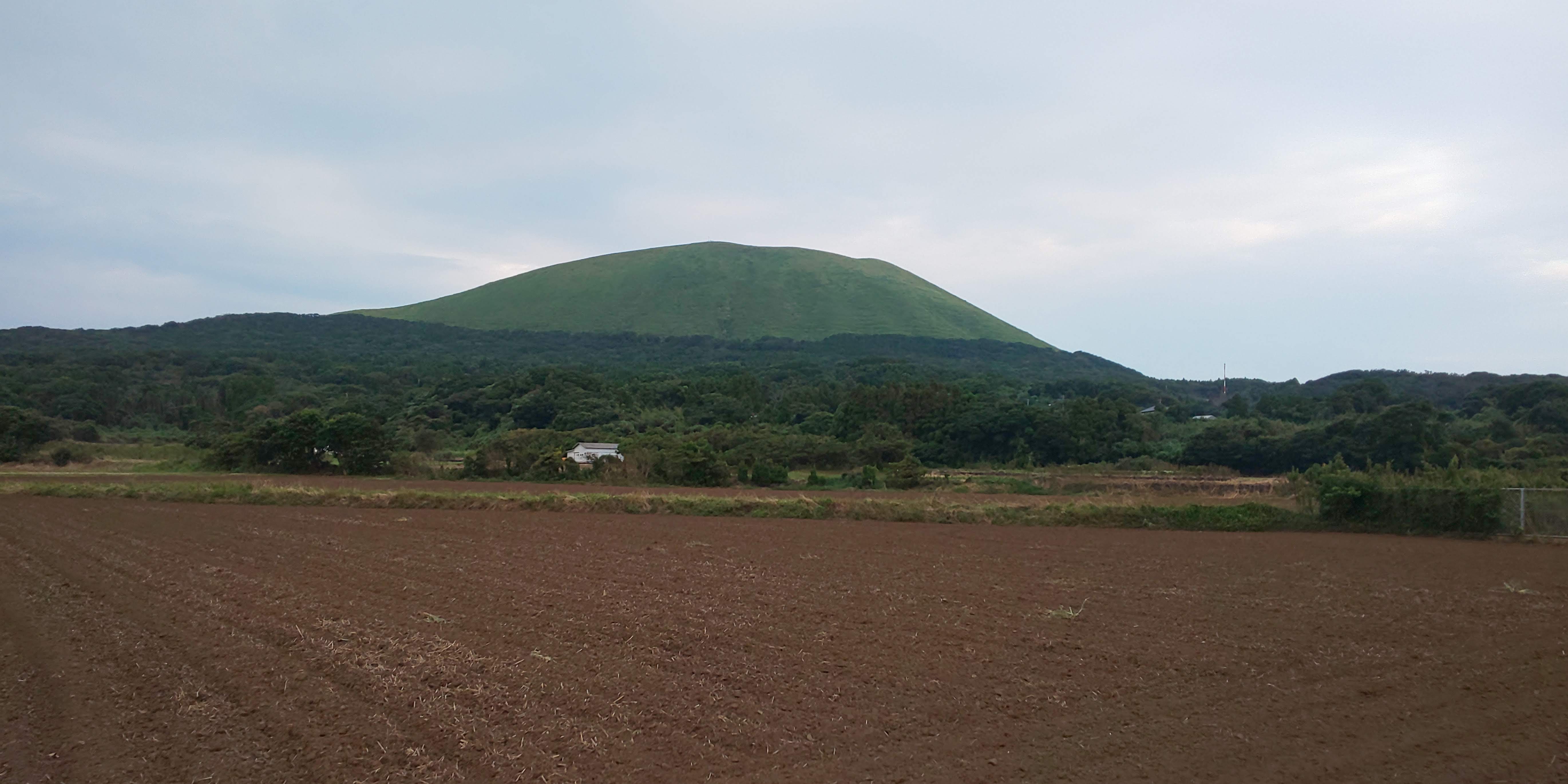 福江島のシンボル・鬼岳