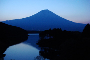 おなじく早朝の富士山 kazzunchiさん