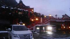 雪景色の太鼓谷稲荷神社